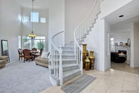 2479 Golfcrest Loop, Chula Vista, CA 91915 photo 7