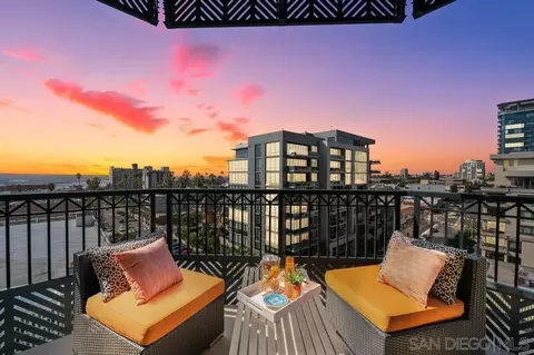 2500 6th Ave #804, San Diego, CA 92103