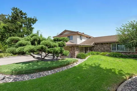 6075 Ridgemoor Dr, San Diego, CA 92120