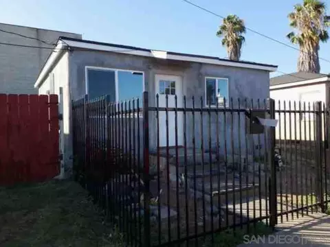 2004 20 Vesta St, San Diego, CA 92113
