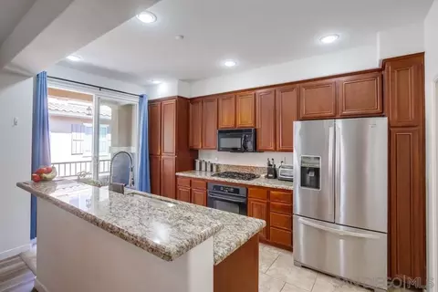 92 Via Sovana, Santee, CA 92071 photo 3