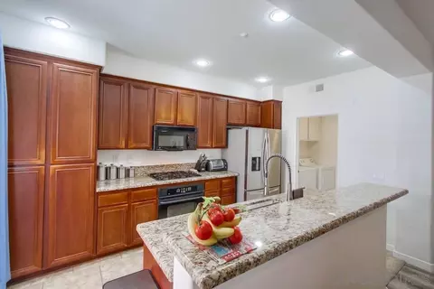 92 Via Sovana, Santee, CA 92071 photo 2
