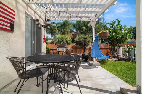 770 Sunningdale Dr, Oceanside, CA 92057 photo 25