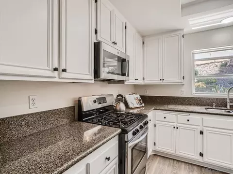 8515 Mesa Heights Rd, Santee, CA 92071 photo 9