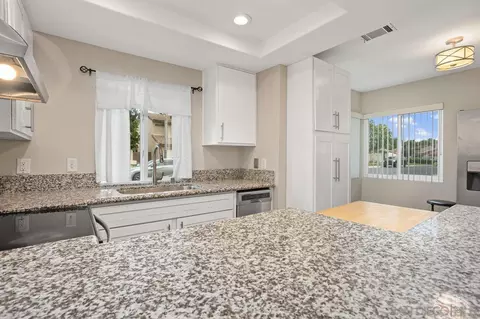 4782 Adler Way, Oceanside, CA 92057 photo 7