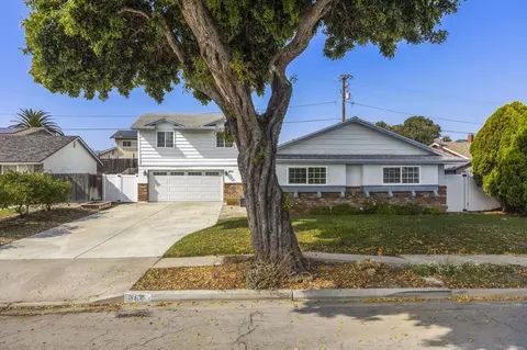 8831 Tacoma St, Ventura, CA 93004