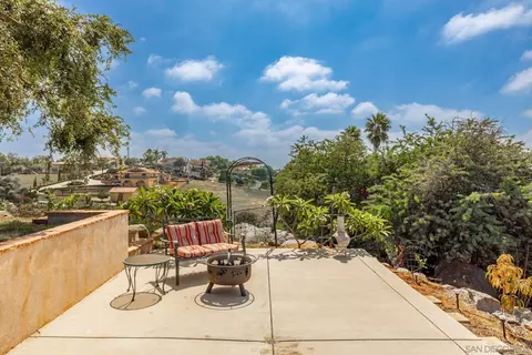 1070 Barsby St, Vista, CA 92084 photo 49