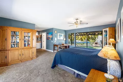 1070 Barsby St, Vista, CA 92084 photo 26