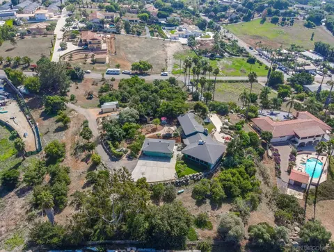 1070 Barsby St, Vista, CA 92084 photo 63