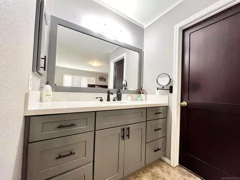 9270 Amys St #12, Spring Valley, CA 91977 photo 11