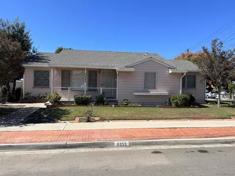 6896 50th St, San Diego, CA 92120