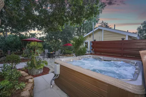 9752 Grape, Escondido, CA 92027 photo 44