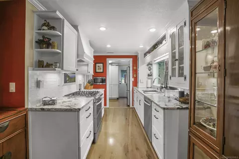 9752 Grape, Escondido, CA 92027 photo 8
