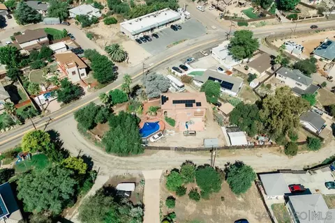1340 La Cresta Blvd, El Cajon, CA 92021 photo 3