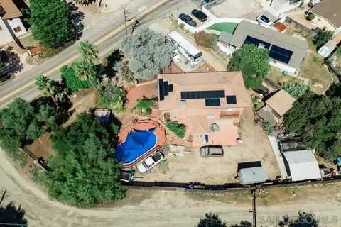 1340 La Cresta Blvd, El Cajon, CA 92021 photo 4