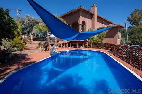 1340 La Cresta Blvd, El Cajon, CA 92021