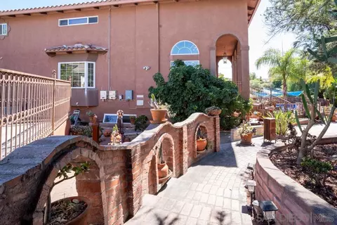 1340 La Cresta Blvd, El Cajon, CA 92021 photo 11