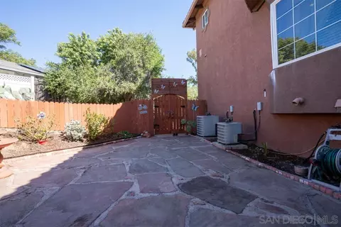 1340 La Cresta Blvd, El Cajon, CA 92021 photo 13