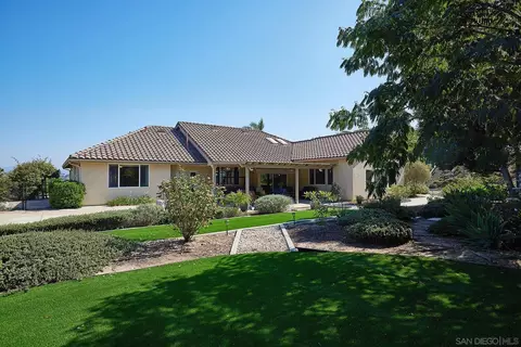 1277 Daxi Ln, Escondido, CA 92029 photo 44