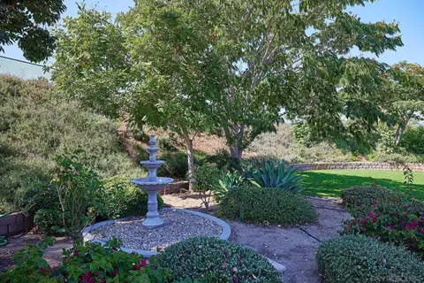 1277 Daxi Ln, Escondido, CA 92029 photo 48