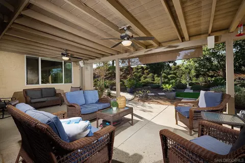 1277 Daxi Ln, Escondido, CA 92029 photo 32