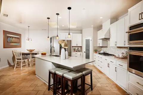 1277 Daxi Ln, Escondido, CA 92029 photo 10