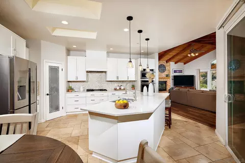 1277 Daxi Ln, Escondido, CA 92029 photo 9