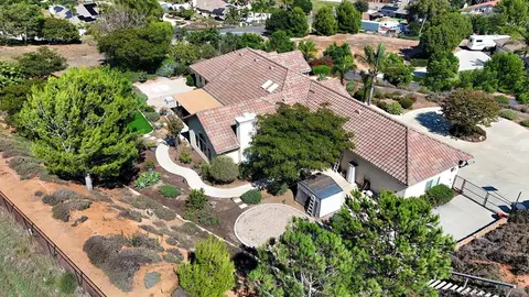 1277 Daxi Ln, Escondido, CA 92029 photo 42