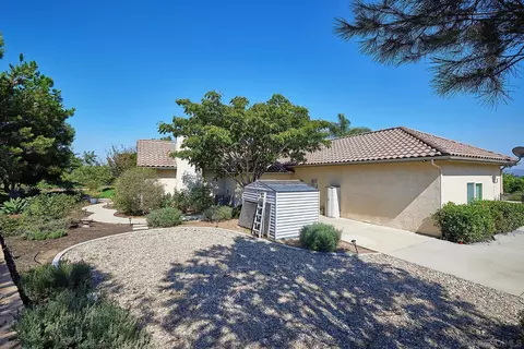 1277 Daxi Ln, Escondido, CA 92029 photo 49