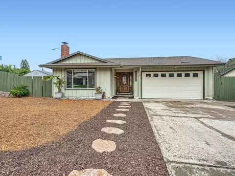 13263 Laurel St, Lakeside, CA 92040