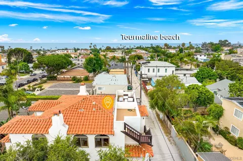View/Area - 914 Agate St #E, San Diego, CA 92109 photo 2 of 2