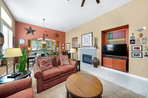 2460 Eagle Valley Dr, Chula Vista, CA 91914 photo 5