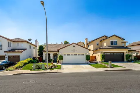 2460 Eagle Valley Dr, Chula Vista, CA 91914 photo 2