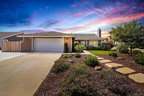 10132 Ranchitos Pl, Lakeside, CA 92040
