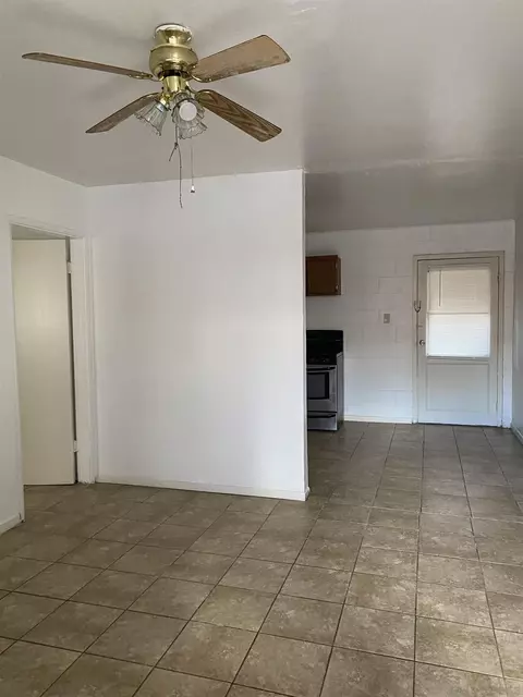 105 8th St, Calexico, CA 92231 photo 10