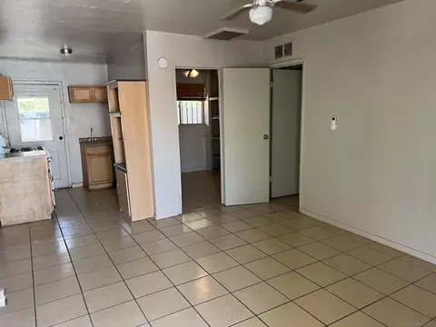 105 8th St, Calexico, CA 92231 photo 13