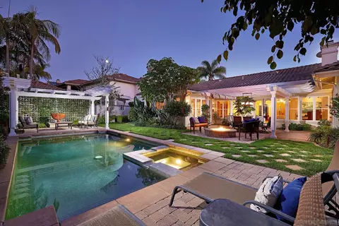 11076 Montaubon Way, San Diego, CA 92131
