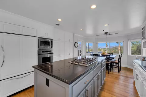 338 Galloway Valley Ct, Alpine, CA 91901 photo 17