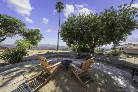 534 Anderson Rd, Alpine, CA 91901