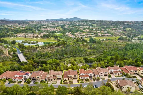 7947 Silvery Moon Ln, Rancho Santa Fe, CA 92067