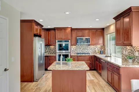 14638 Silverset St, Poway, CA 92064 photo 12