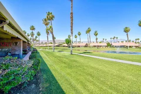34 Joya Dr, Palm Desert, CA 92260