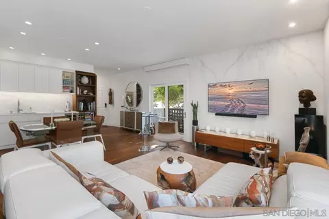 7715 Eads Ave, La Jolla, CA 92037 photo 5