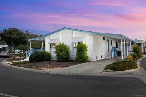 5117 Don Rodolfo Dr, Carlsbad, CA 92010 photo 30