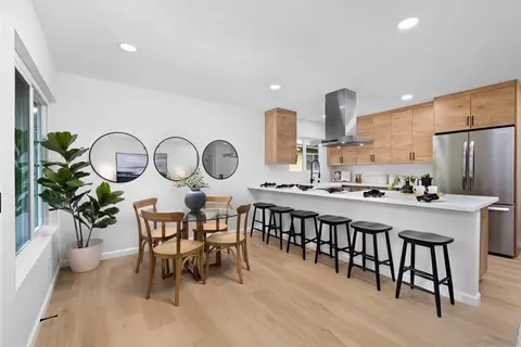 10445 Caminito Rimini, San Diego, CA 92129