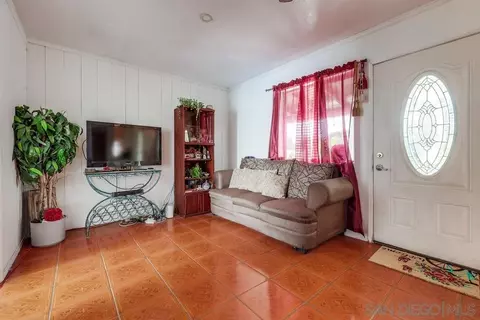 945 S Orange St, Escondido, CA 92025 photo 6