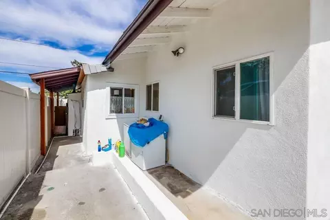 945 S Orange St, Escondido, CA 92025 photo 23