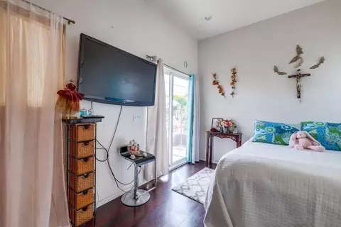 945 S Orange St, Escondido, CA 92025 photo 17