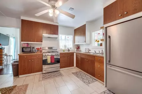 945 S Orange St, Escondido, CA 92025 photo 11