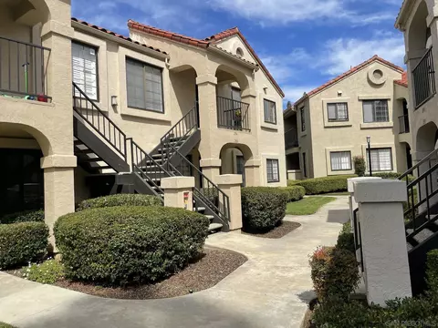 13155 Wimberly Sq #284, San Diego, CA 92128
